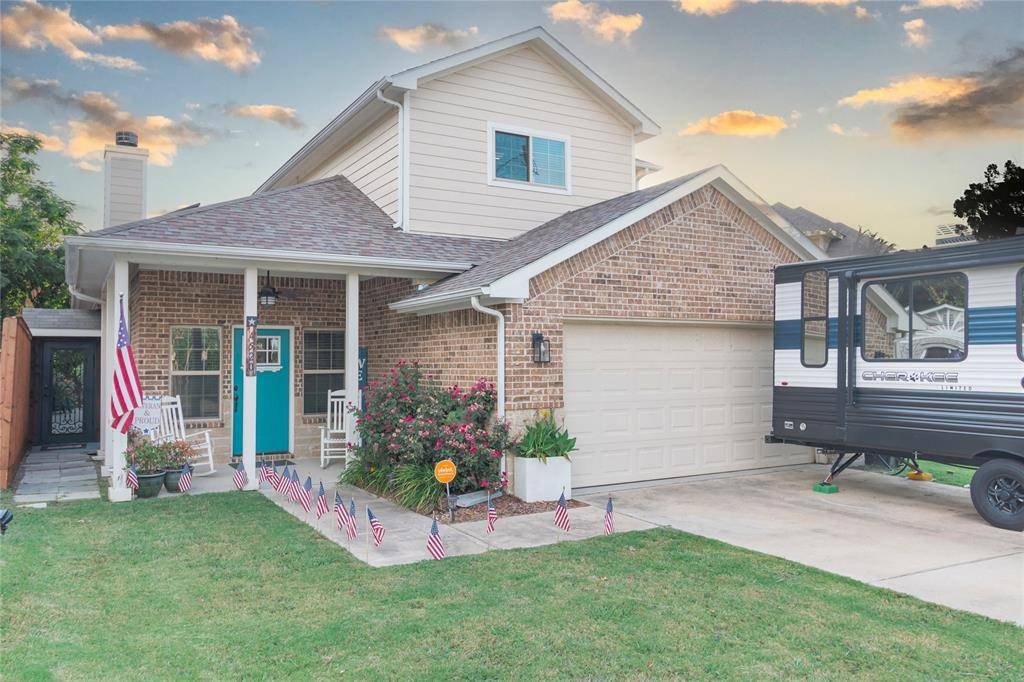 4520 N Shore Drive, The Colony, TX 75056