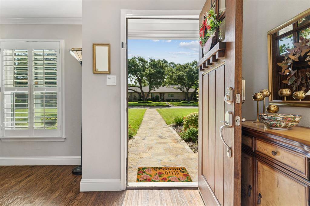 Dallas, TX 75229,11037 Aladdin Drive