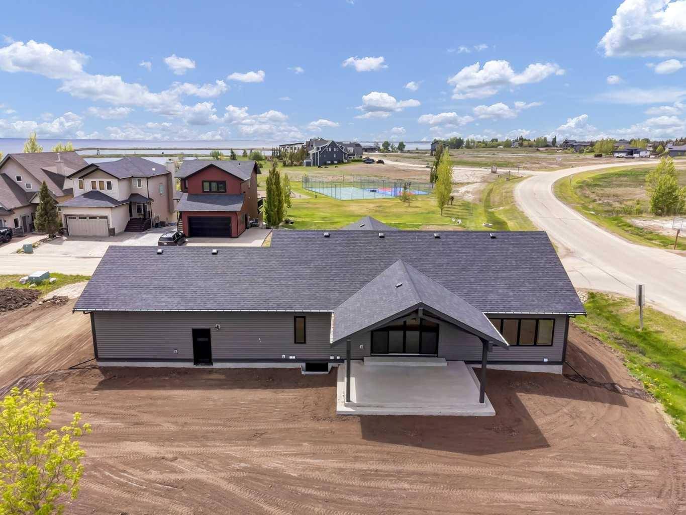 Lake Newell Resort, AB T1R 0X5,25 Blue Heron Bay
