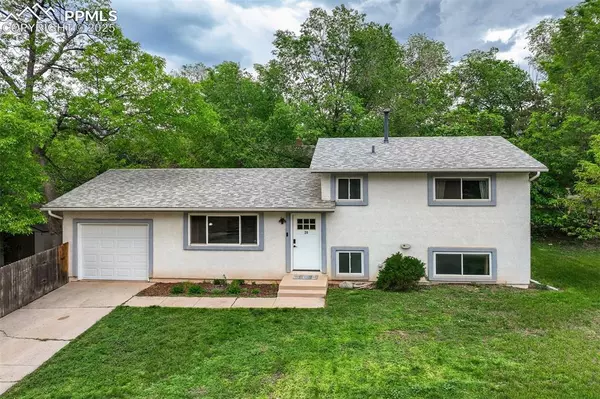 20 N 32nd ST, Colorado Springs, CO 80904