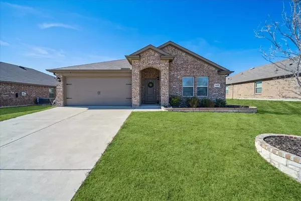 1104 Farm Court, Royse City, TX 75189