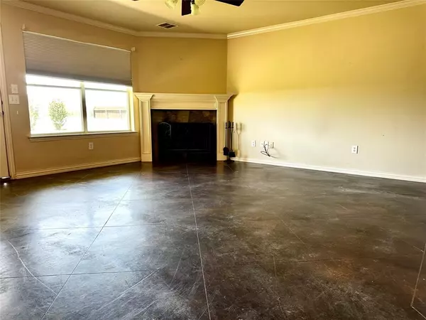 Tioga, TX 76271,604 Fawn Trail