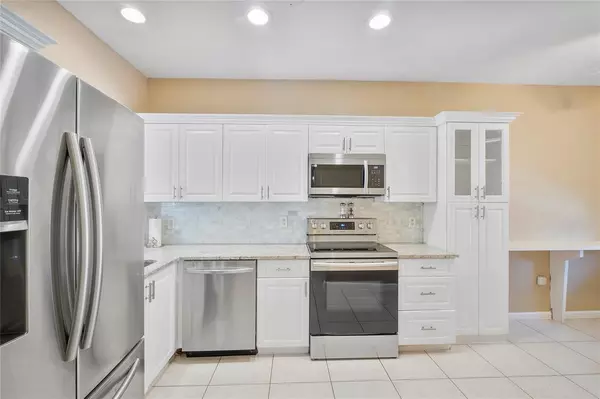 Boca Raton, FL 33428,20951 Via Oleander #B