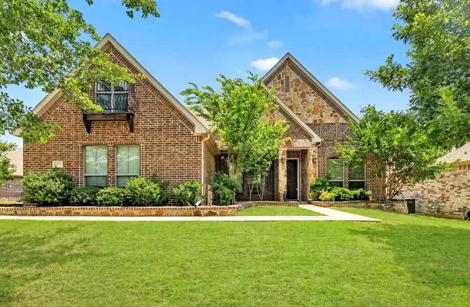 612 Buelwood Court, Desoto, TX 75115