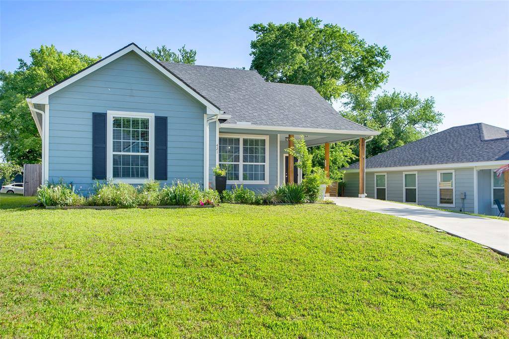 Denison, TX 75021,421 E Shepherd Street