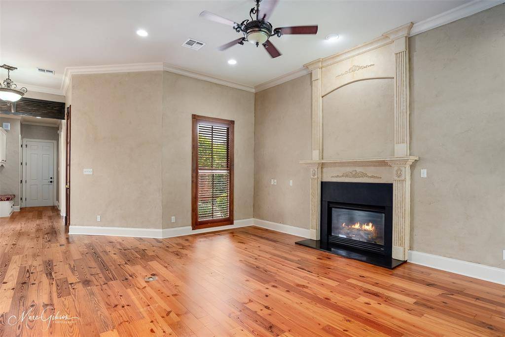 Bossier City, LA 71111,145 Carondelet Court