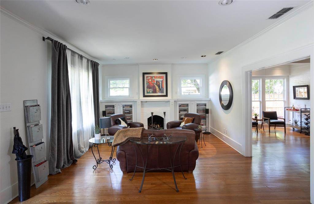 Fort Worth, TX 76107,701 Westview Avenue