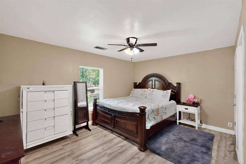 Lewisville, TX 75057,350 Edwards Street