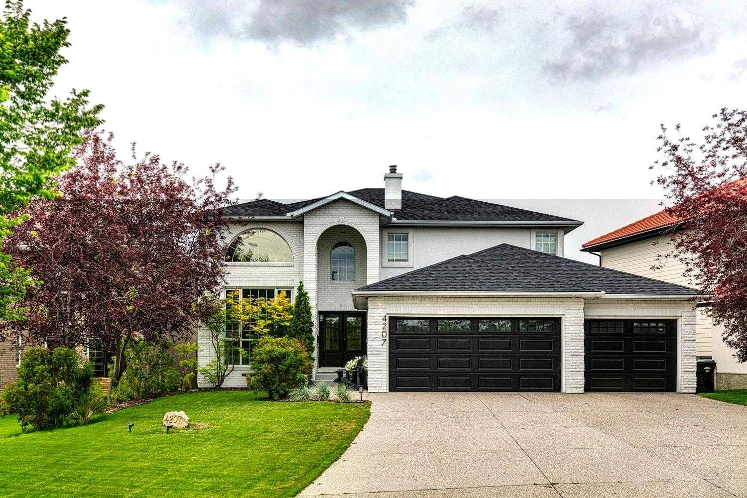 4207 Edgevalley LNDG Northwest, Calgary, AB T3A 5V2