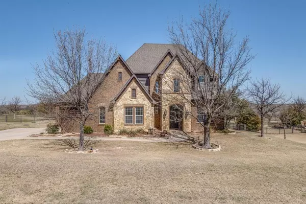 Fort Worth, TX 76179,1211 Meredith Creek Lane