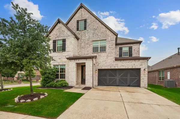 618 Race Drive, Heath, TX 75126