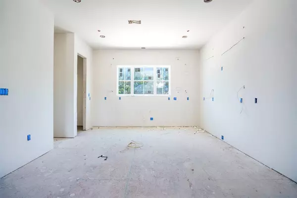 Lewisville, TX 75057,250 Harris Street