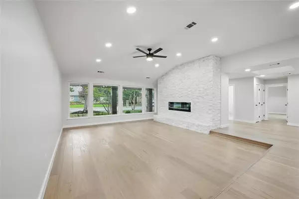 Dallas, TX 75248,6407 Laurel Valley Road