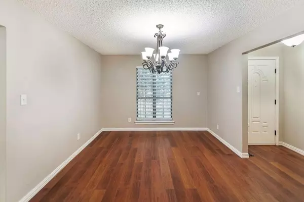 Coppell, TX 75019,243 Barclay Avenue