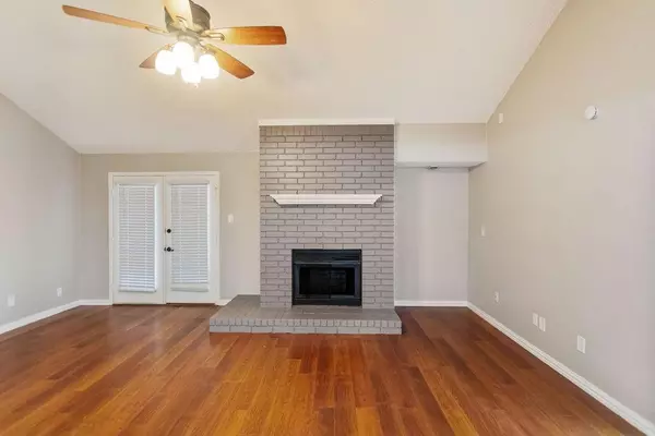 Coppell, TX 75019,243 Barclay Avenue