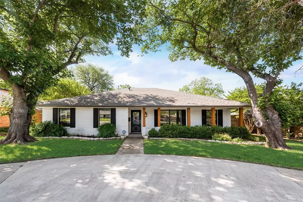 Dallas, TX 75229,3566 Royal Lane