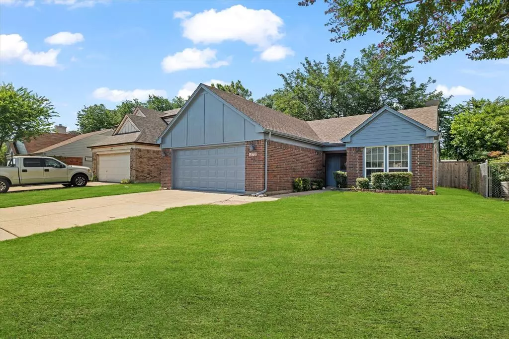 Fort Worth, TX 76137,3720 River Birch Road