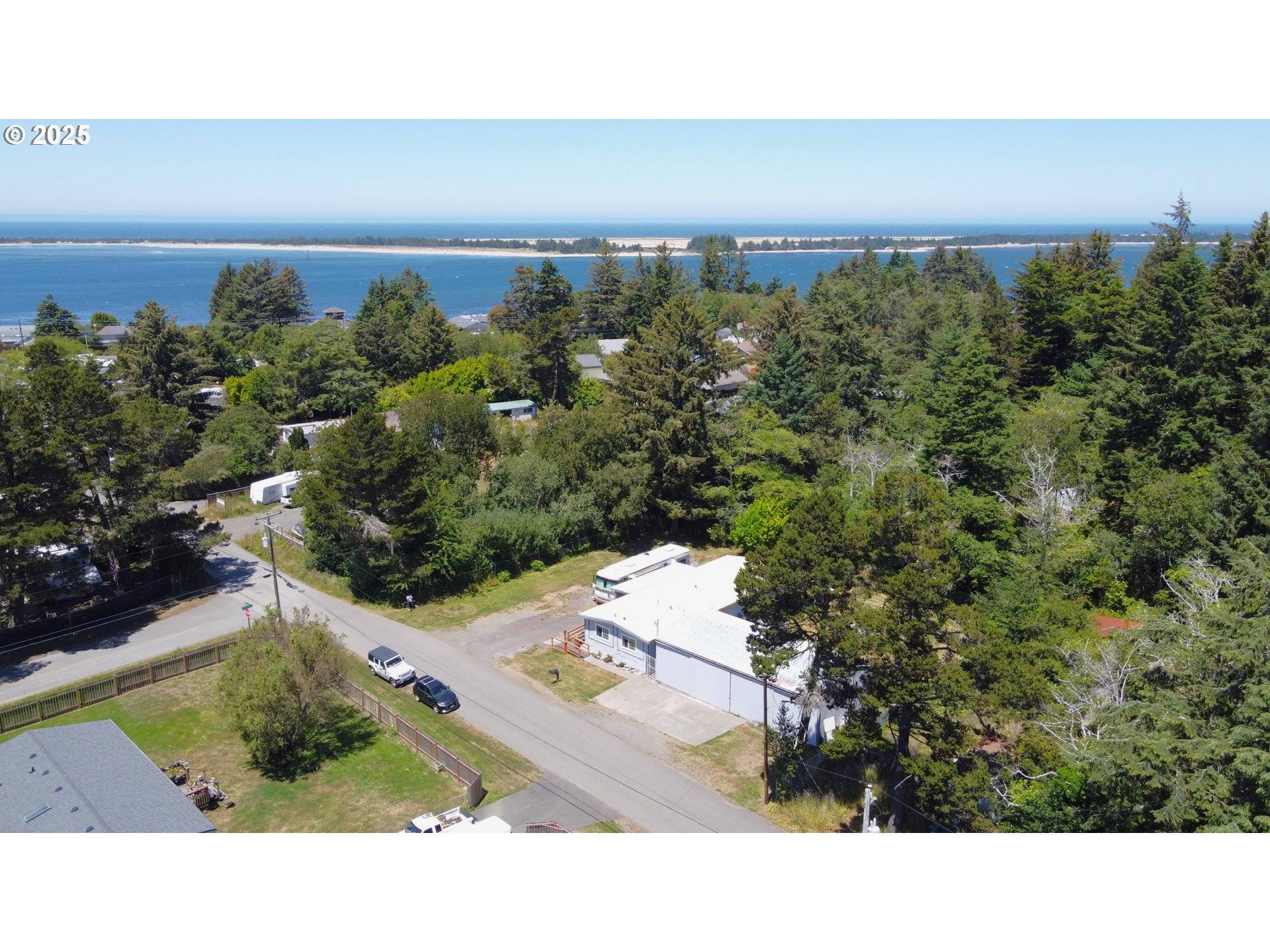 Coos Bay, OR 97420,90847 WINDY LN