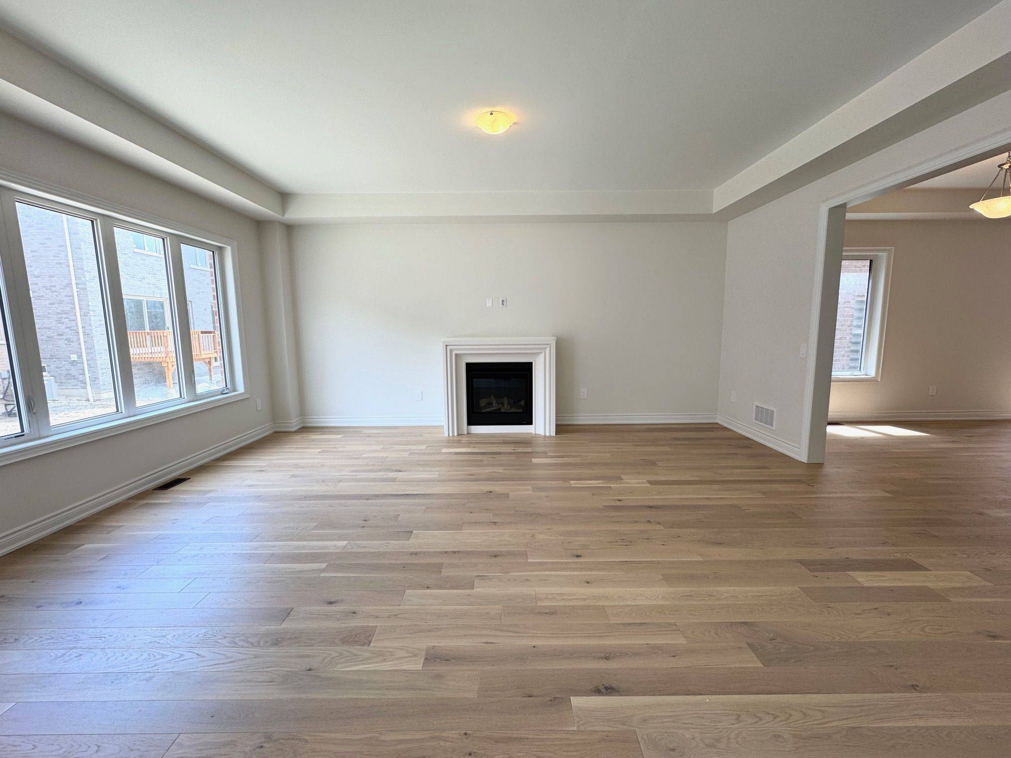Pickering, ON L1X 0R5,2940 Grindstone CRES