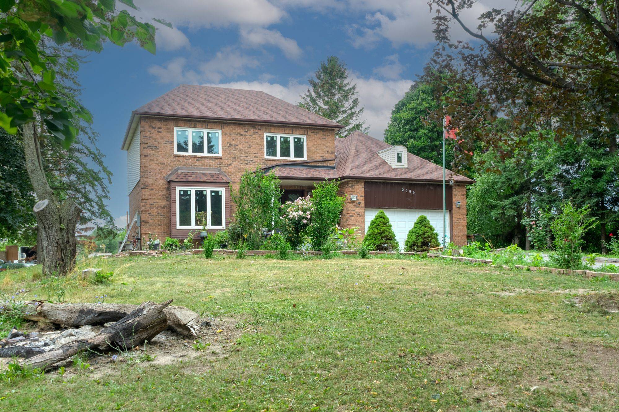 Clarington, ON L1C 6Z1,2086 Solina RD