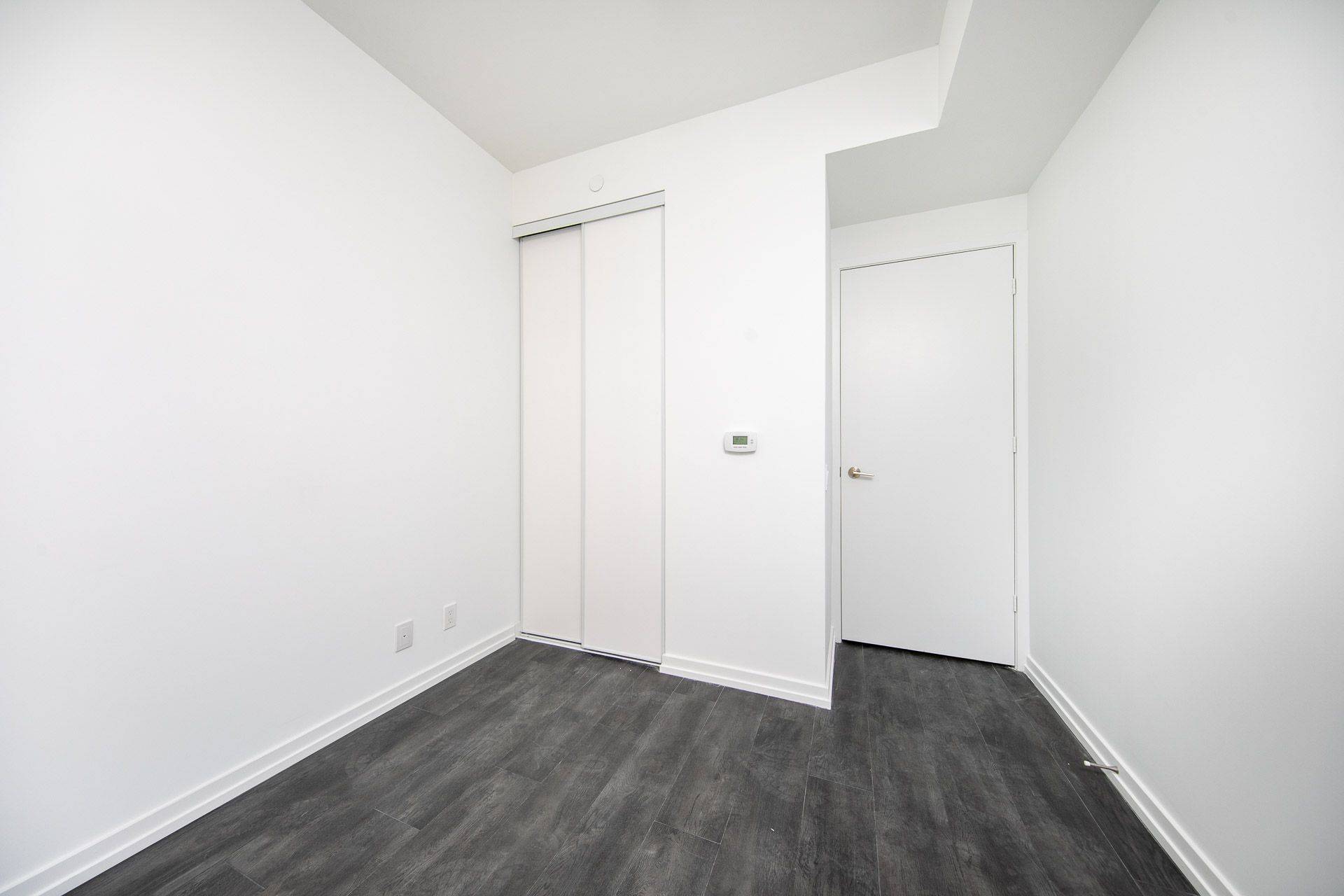 Vaughan, ON L4K 0K9,7890 Jane ST #1609