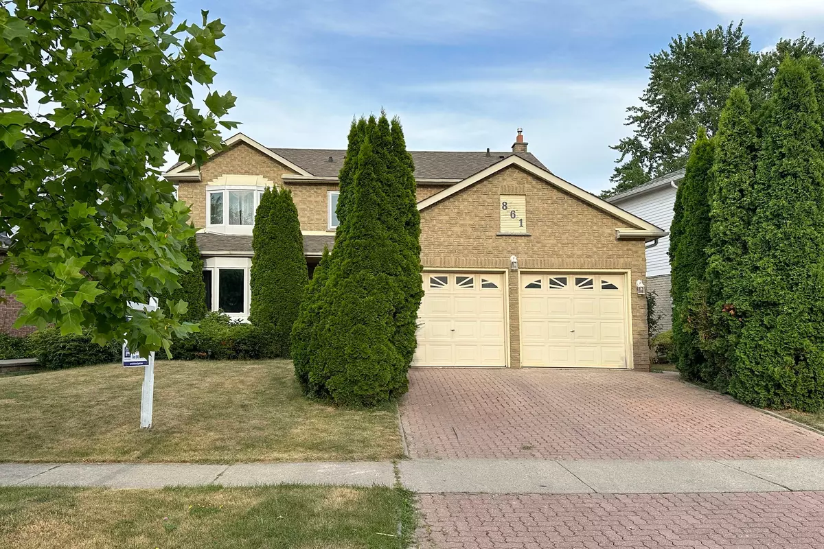 Whitby, ON L1N 7L8,861 White Ash DR