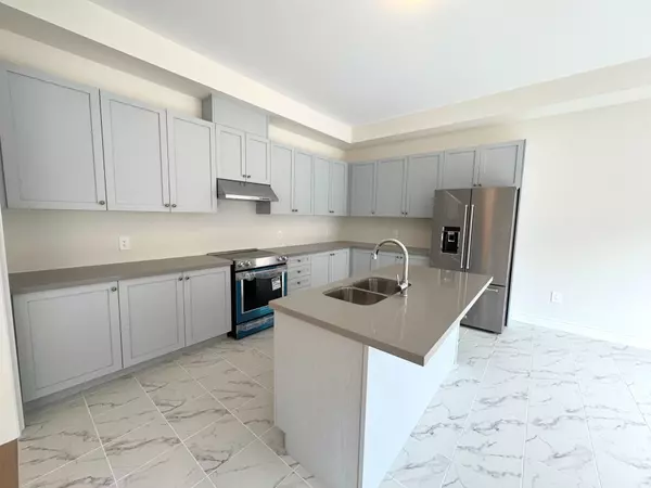 Pickering, ON L1X 0R5,2940 Grindstone CRES