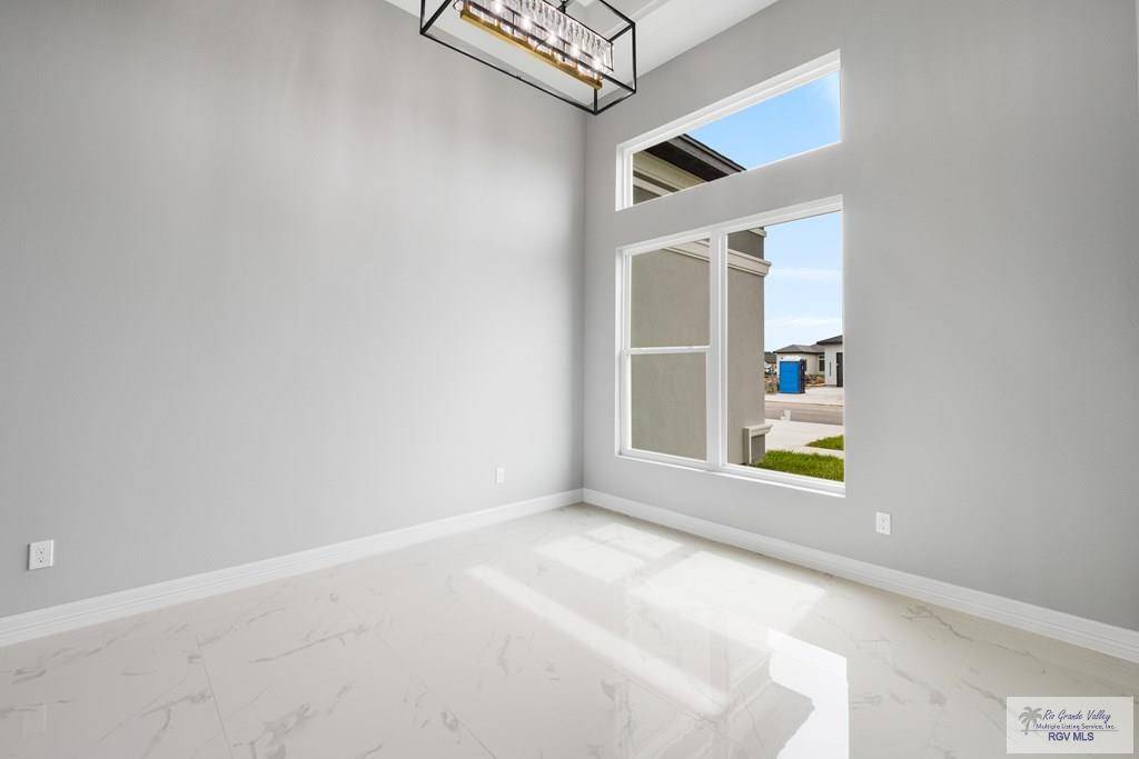 Brownsville, TX 78526,6303 SYLVERTER PALM CT