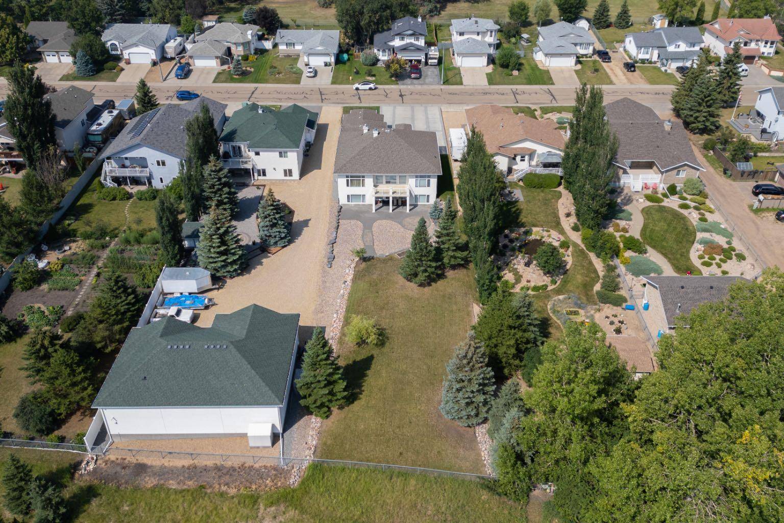 Camrose, AB T4V4L2,5315 60 ST