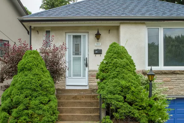 Toronto E08, ON M1M 2N8,101 Eastville AVE