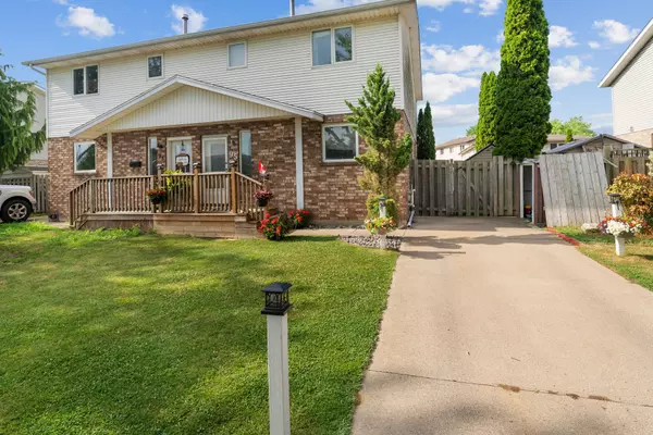 Leamington, ON N8H 5B8,95 Clarence AVE