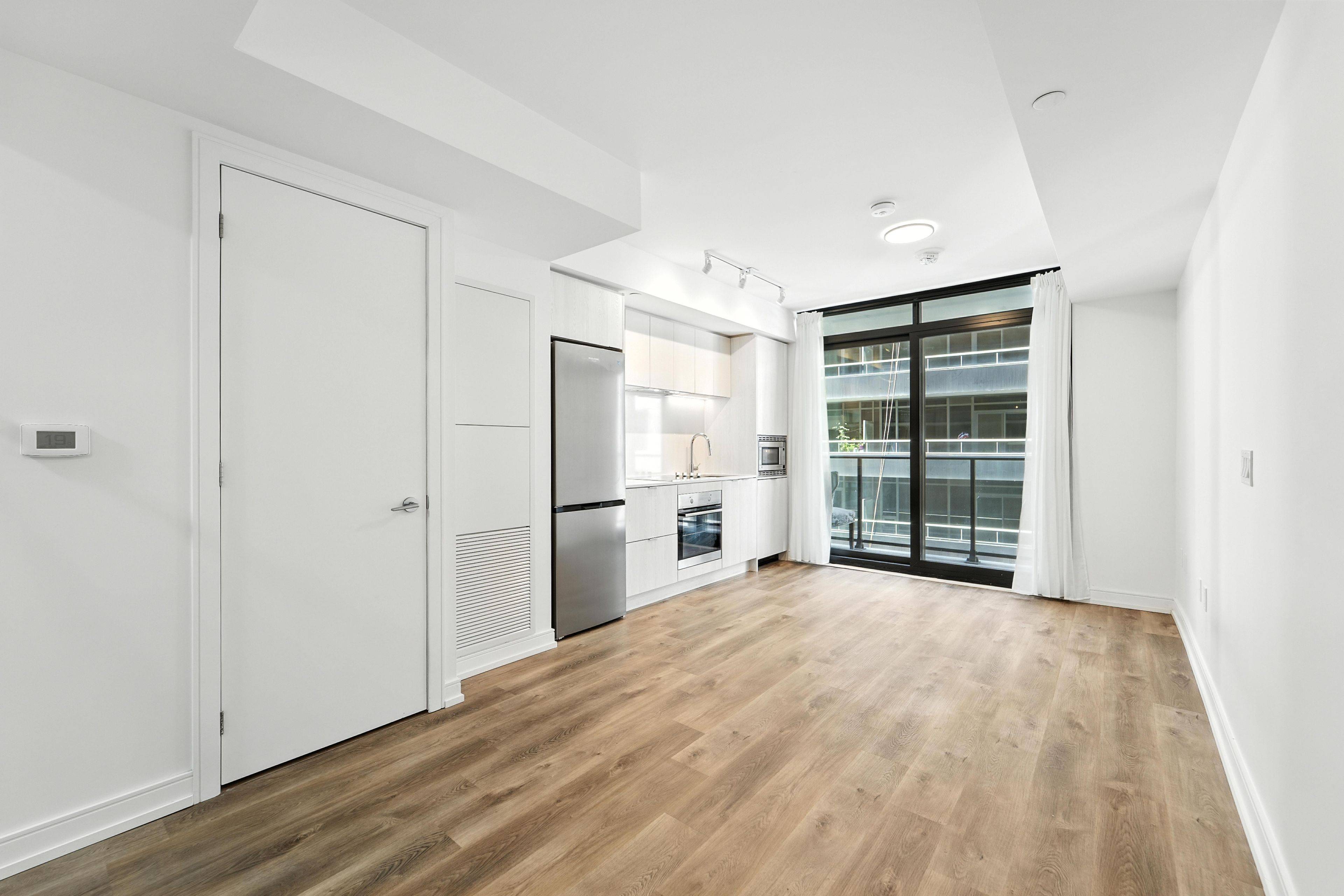 Hamilton, ON L8R 3J2,1 Jarvis ST #1115