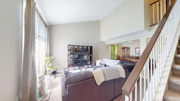 Calgary, AB T2Y 1B6,267 Shawmeadows RD SW