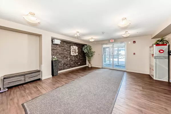 Calgary, AB T3J 0N7,7210 80 AVE NE #405