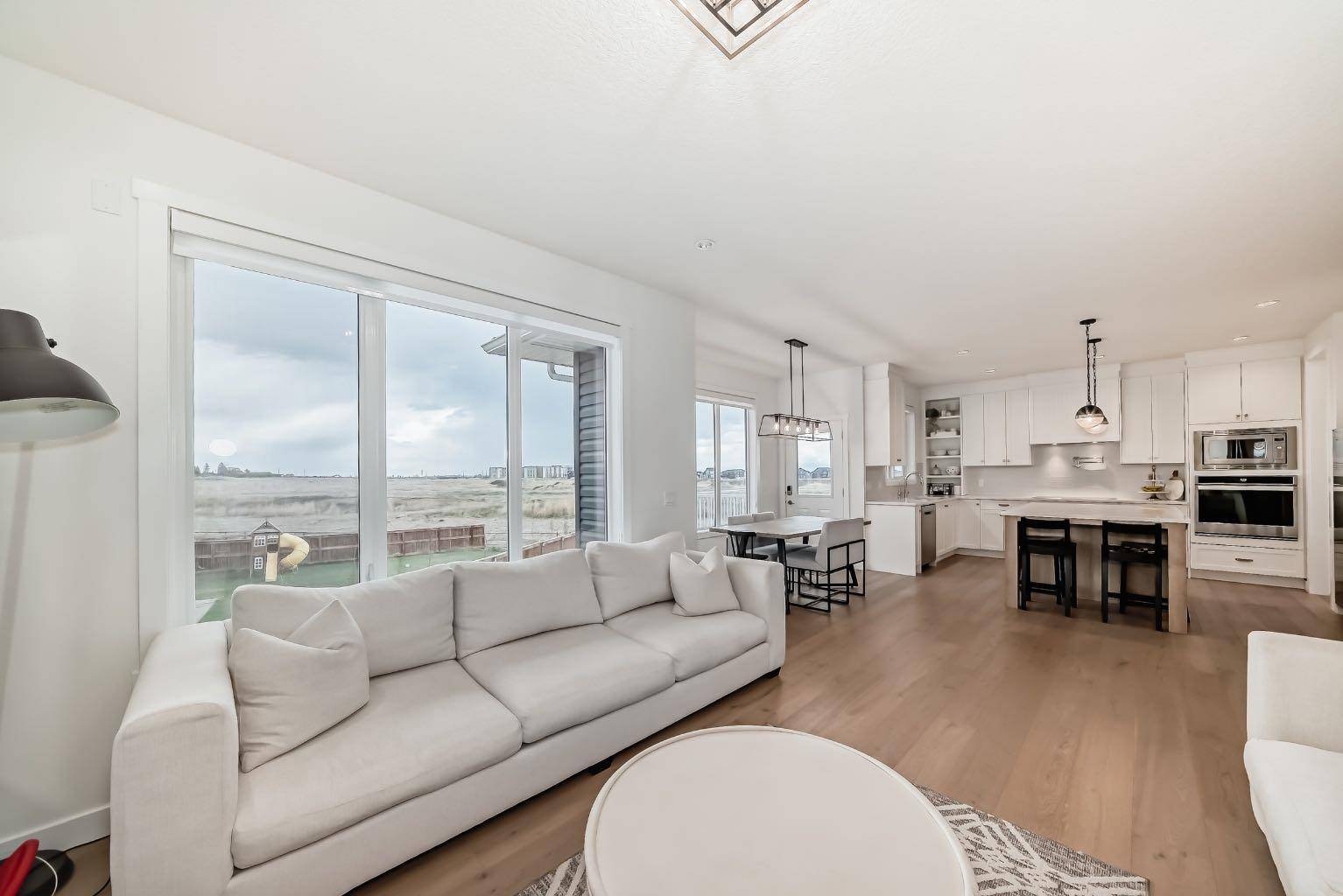 Chestermere, AB T1X 1Z4,68 Chelsea CPE