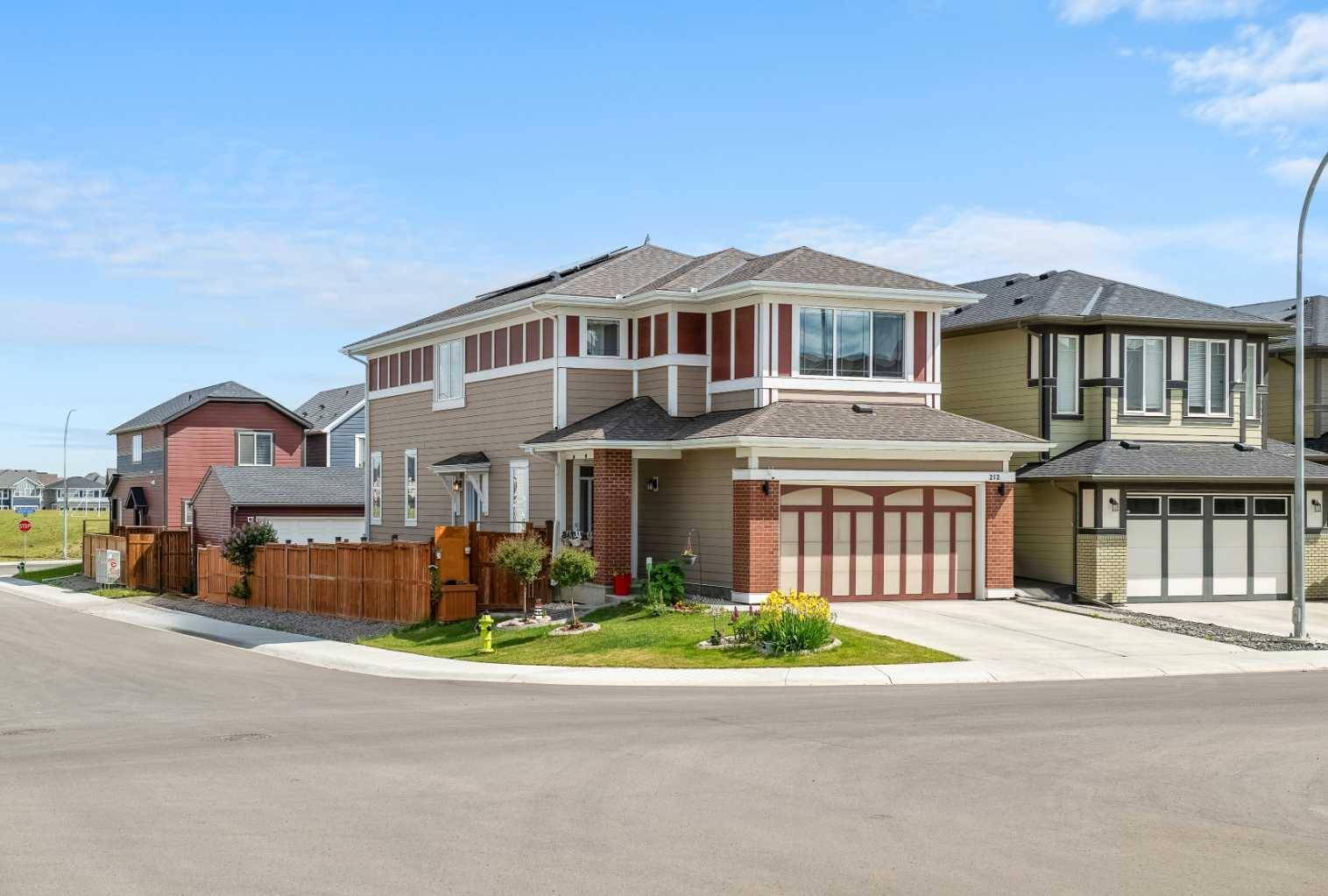 212 Magnolia Heath SE, Calgary, AB T3M 2Z9