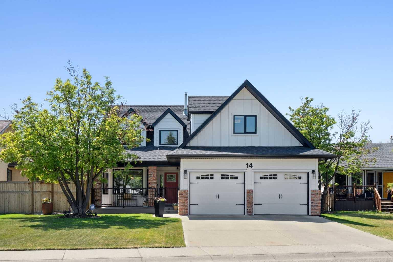 14 Riverside PL, Cochrane, AB T4C 1J6