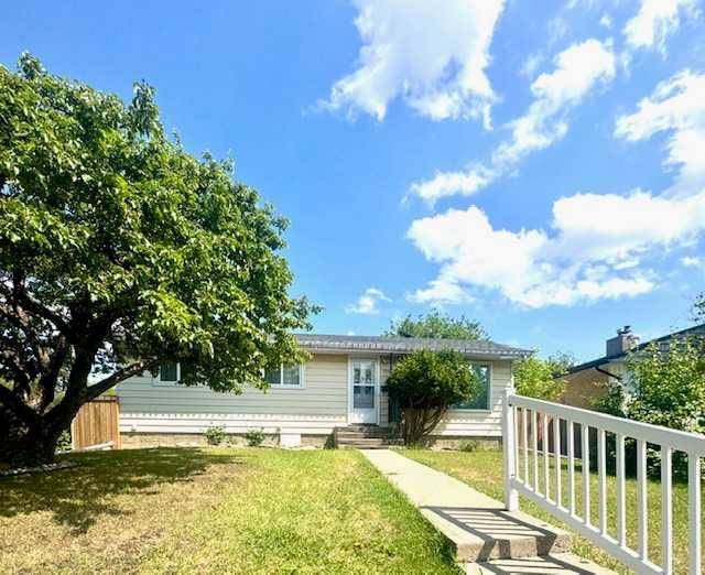 10425 96A ST, Grande Prairie, AB T8V 2A7