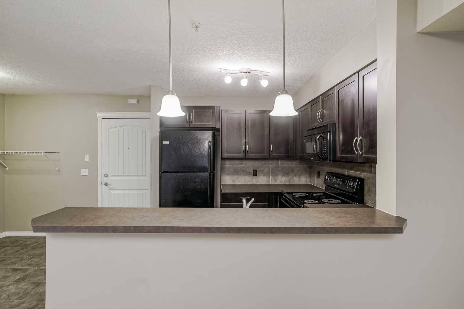 115 Prestwick Villas Southeast #2119, Calgary, AB T2Z0M8