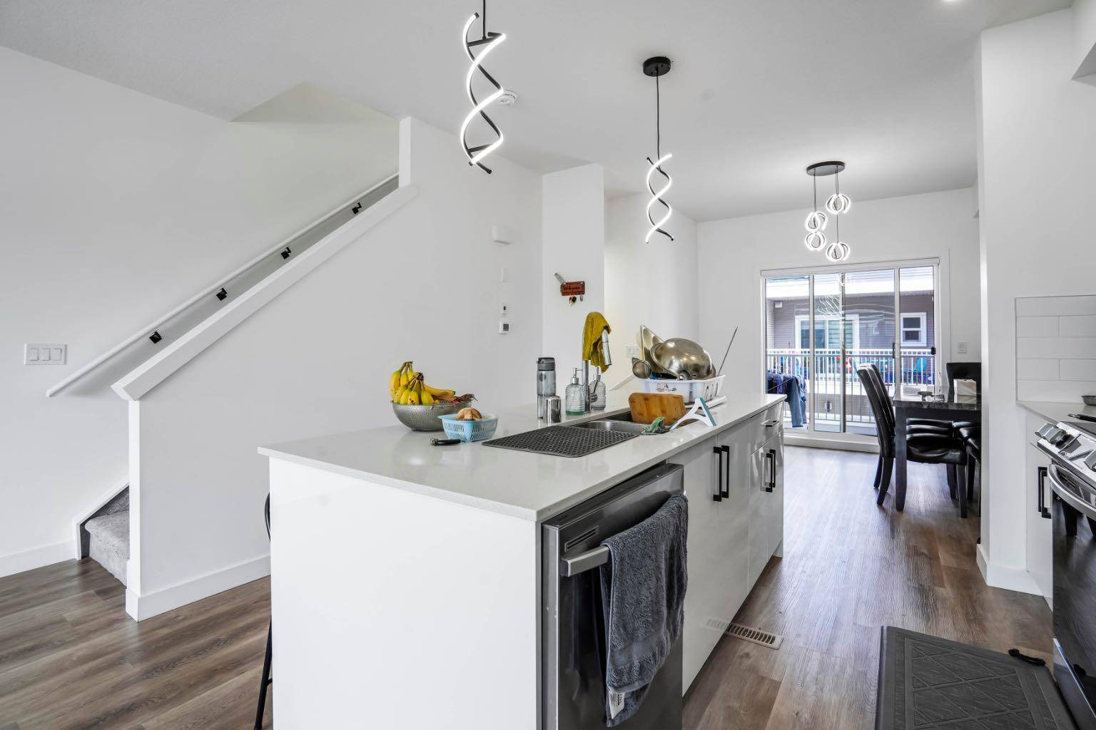 Calgary, AB T3J5S6,237 Saddlepeace CRES NE