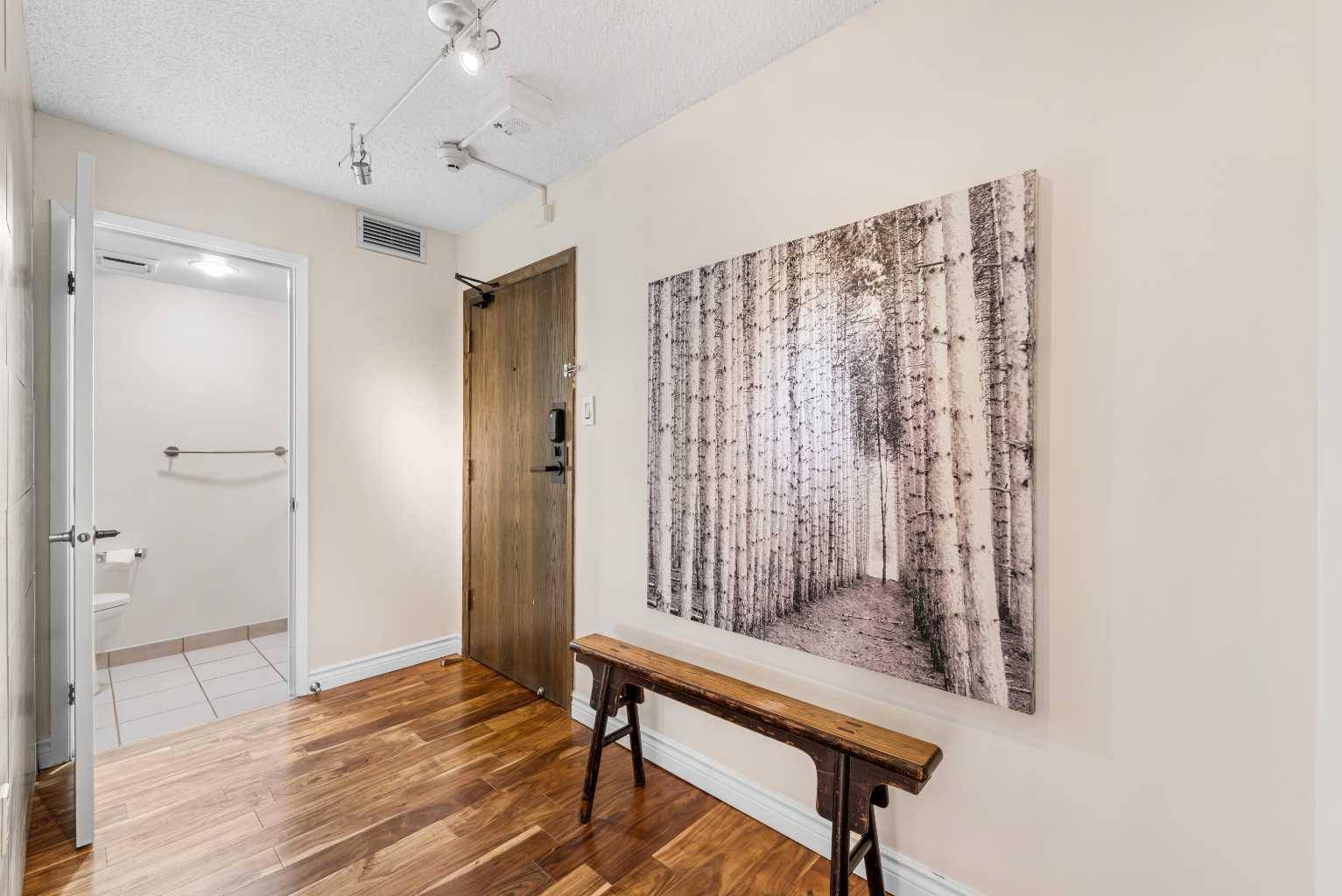 Calgary, AB T2P 3T9,1100 8 AVE SW #604