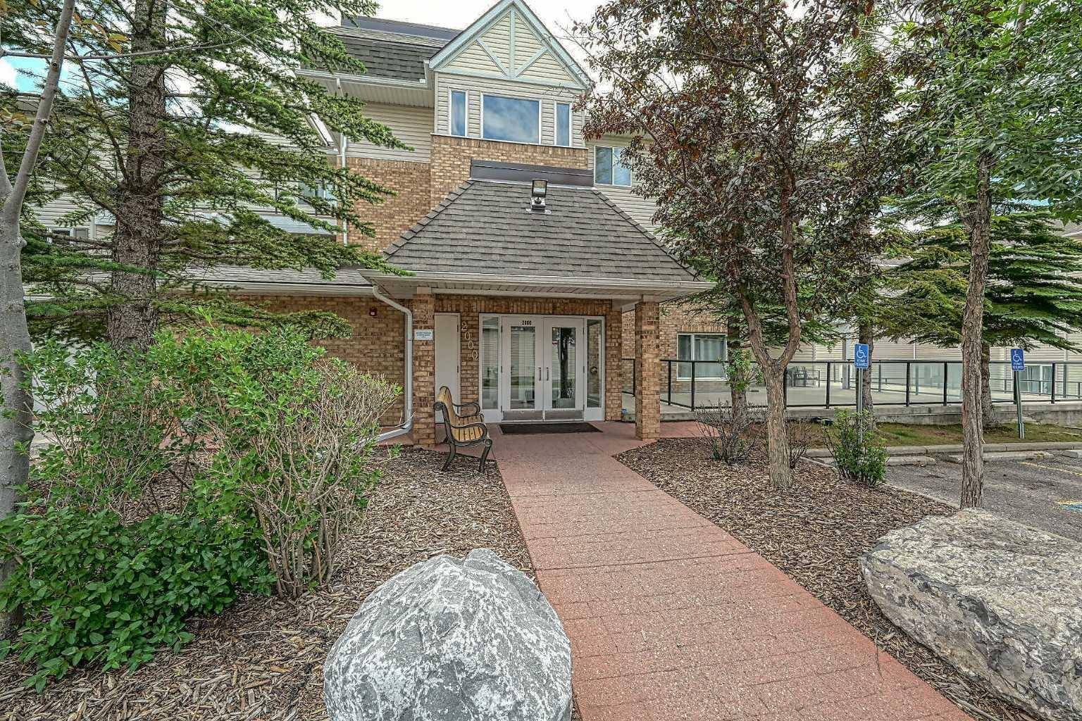 950 Arbour Lake RD Northwest #2115, Calgary, AB T3G 5B3