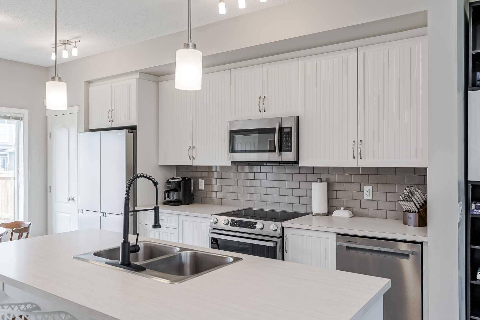 Calgary, AB T3M 1X9,612 Mahogany BLVD Southeast