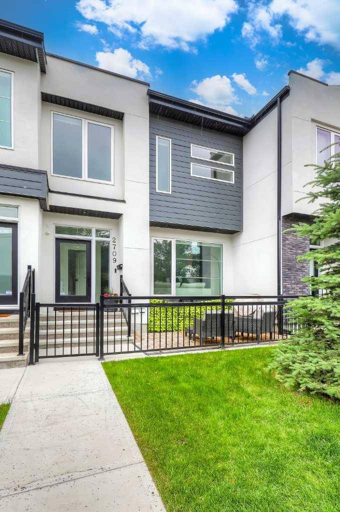 Calgary, AB T3E 0R7,2709 28 AVE SW