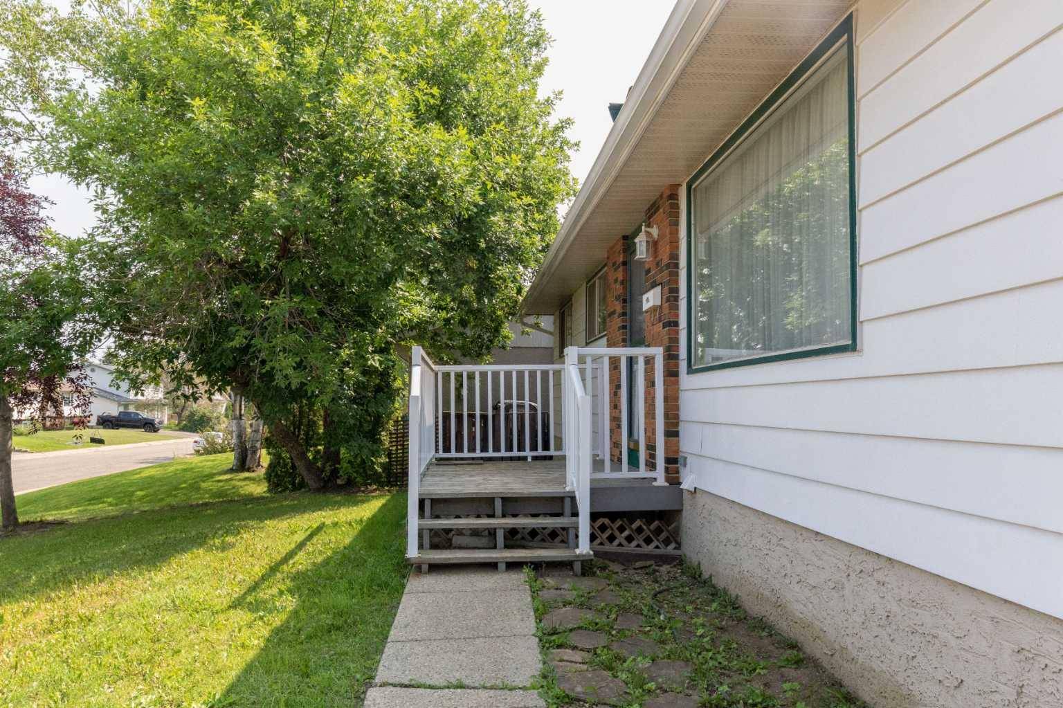 Fort Mcmurray, AB T9H 2T3,121 Beale CRES