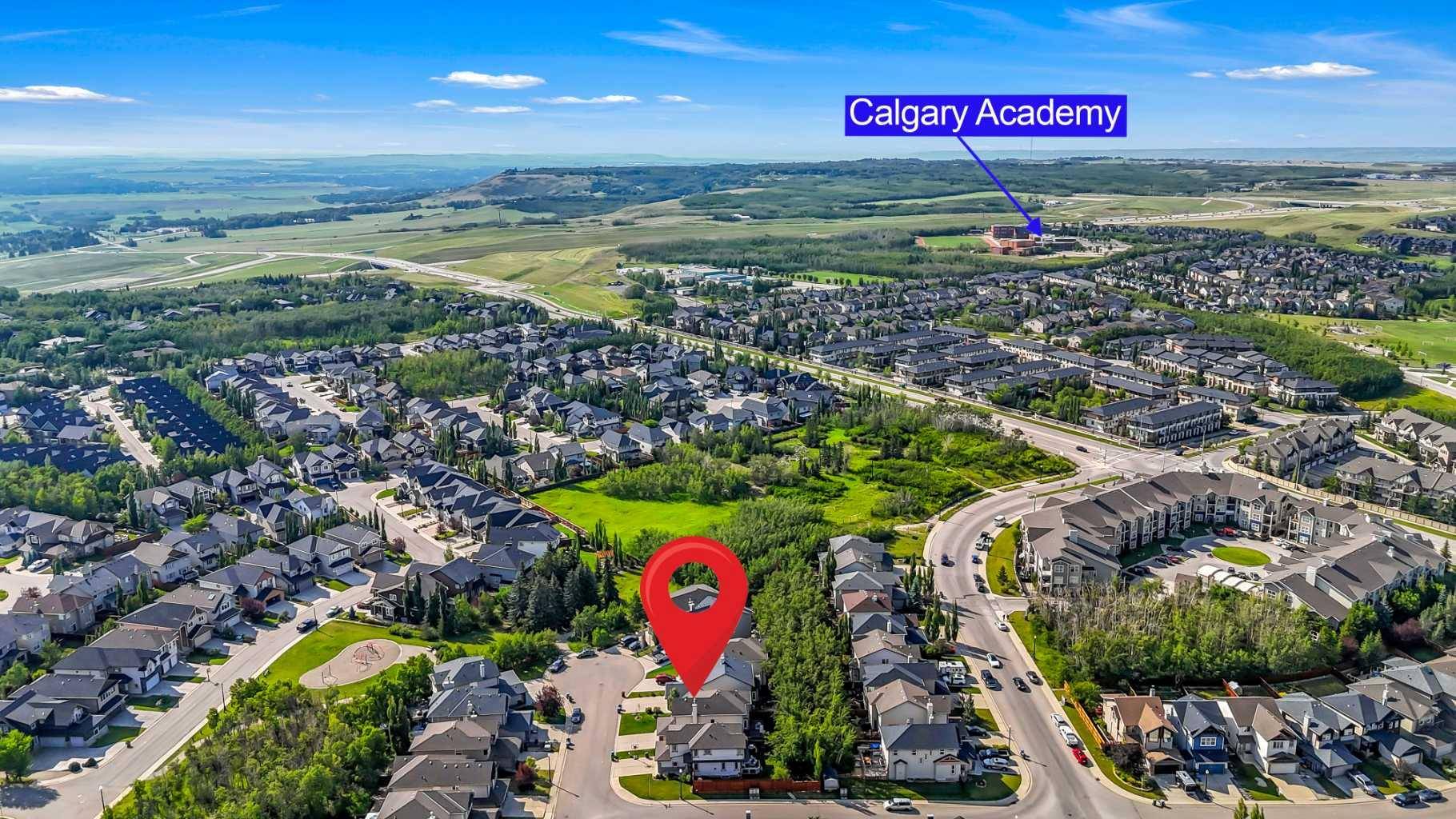 Calgary, AB T3H 0C4,105 Tremblant PL Southwest
