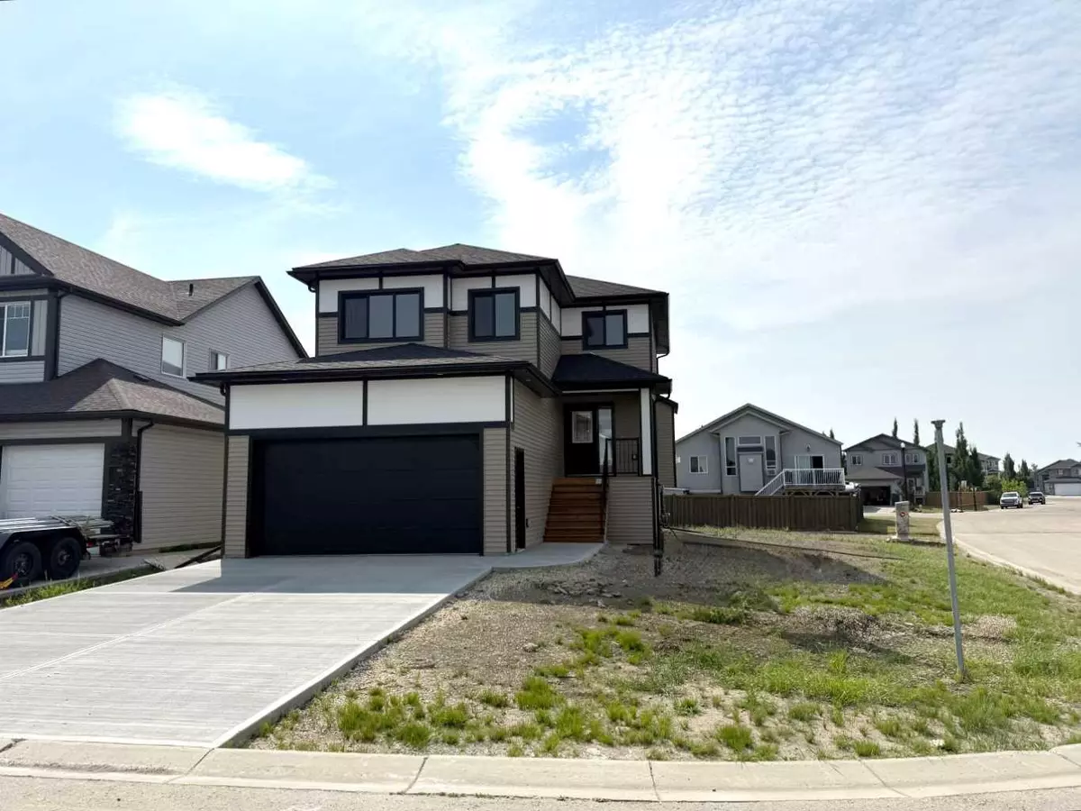 Grande Prairie, AB T8X 0N8,8533 71A AVE