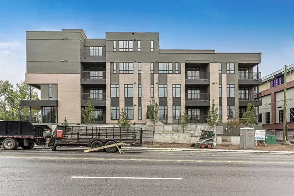 Calgary, AB T2T1P3,1510 30 AVE Southwest #1-30