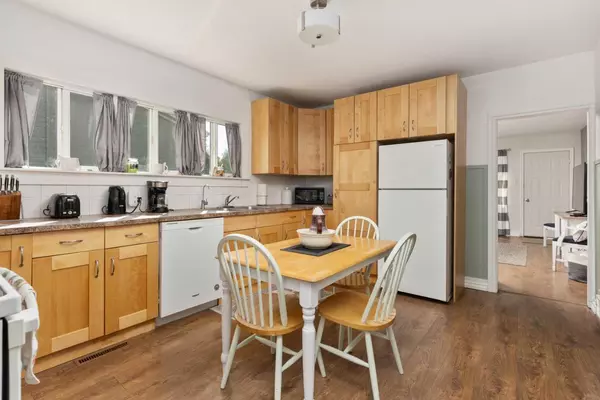 Daysland, AB T0B 1A0,5025 54 ST