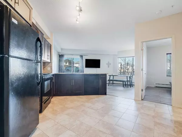 Calgary, AB T3R0k5,1540 Sherwood BLVD Northwest #1108